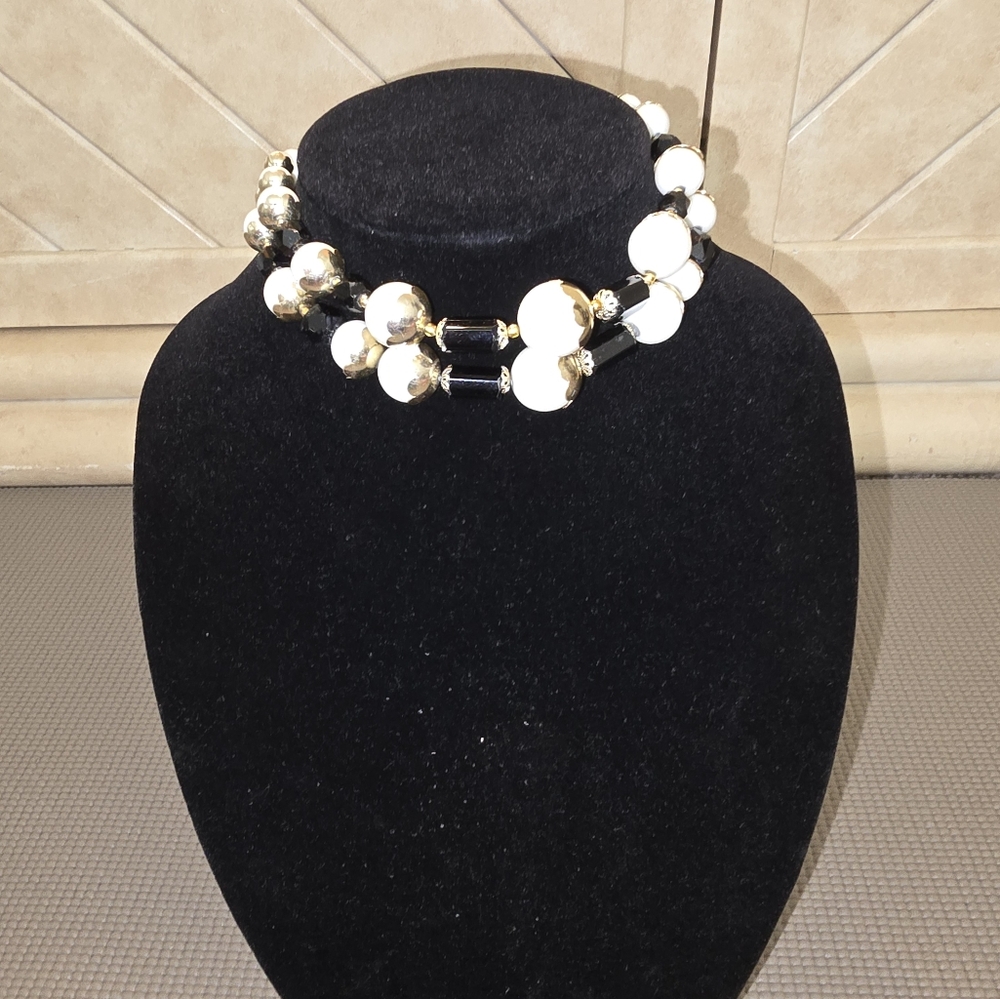Elegant Black and White Japan Beaded Necklace